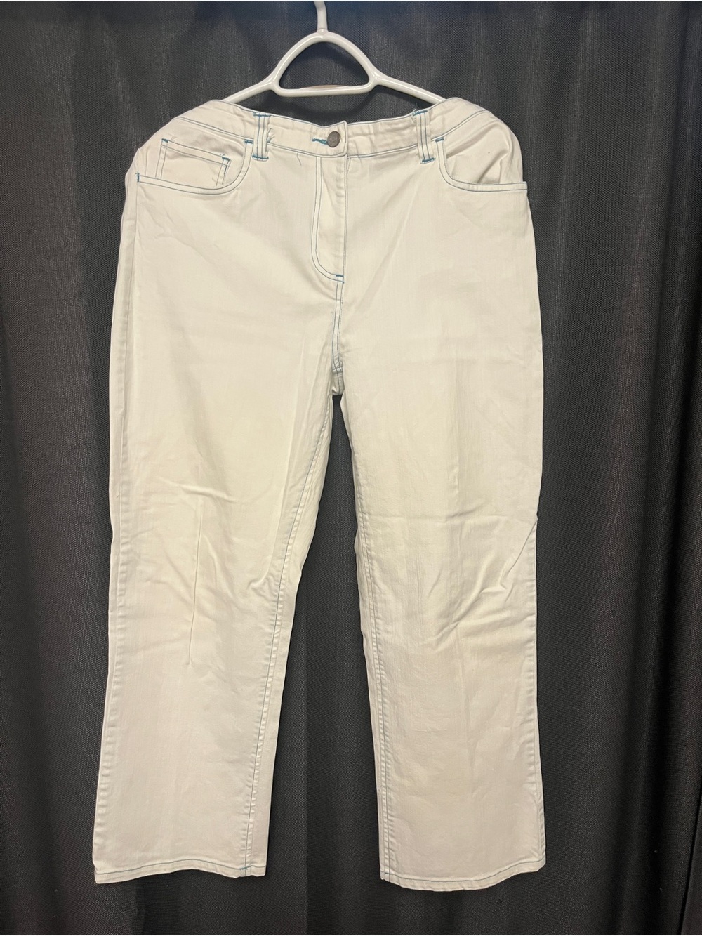 bill blass Women's white Straight-Leg Jeans